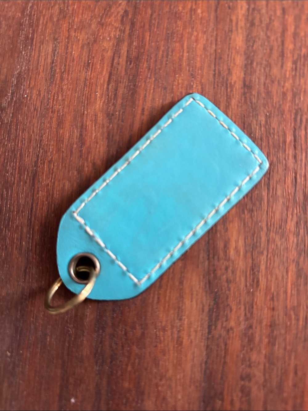 Coach tag - Picture 2 of 2